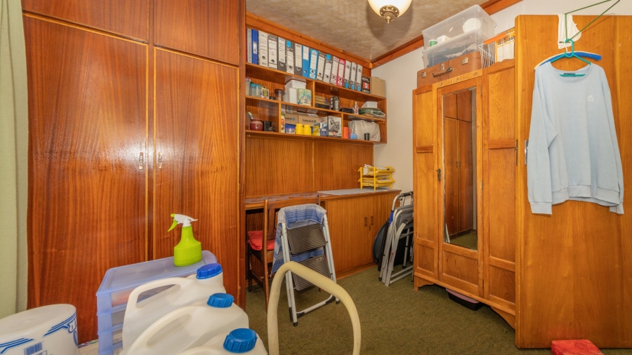4 Bedroom Property for Sale in Suidrand Free State